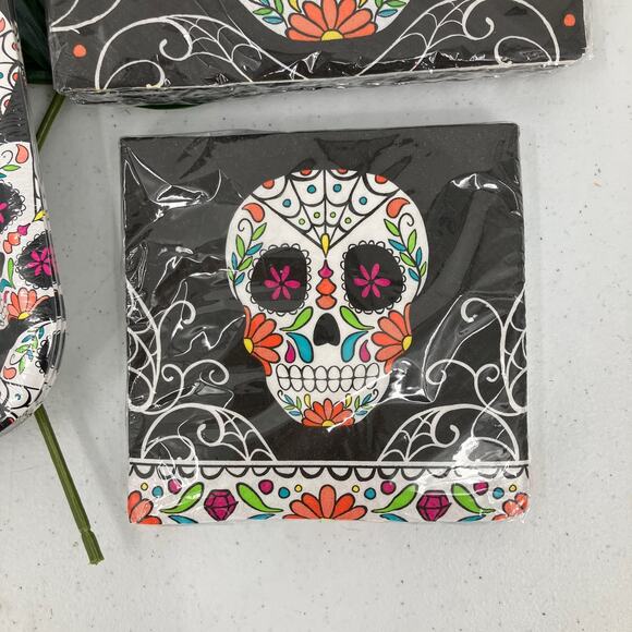 Unique Sugar Skull Day Of The Dead Halloween Paper Plates Napkins Party Pack Set - Picture 6 of 8